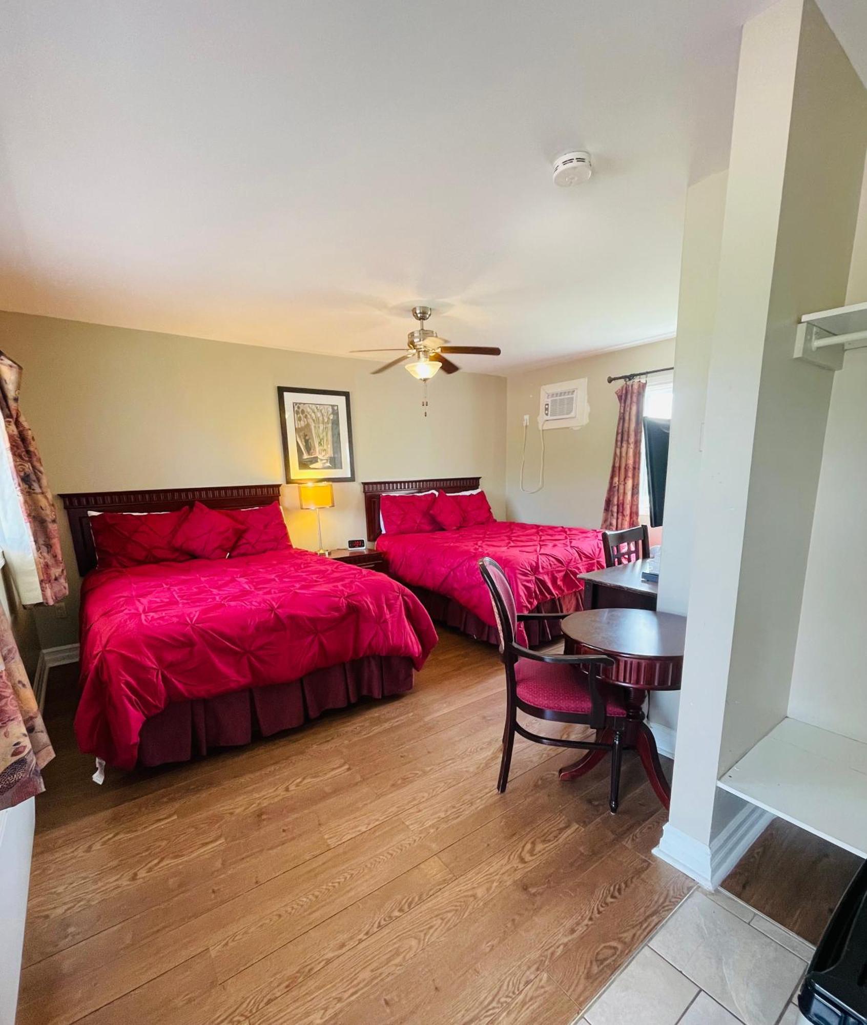 Scenic Motel Moncton Luaran gambar