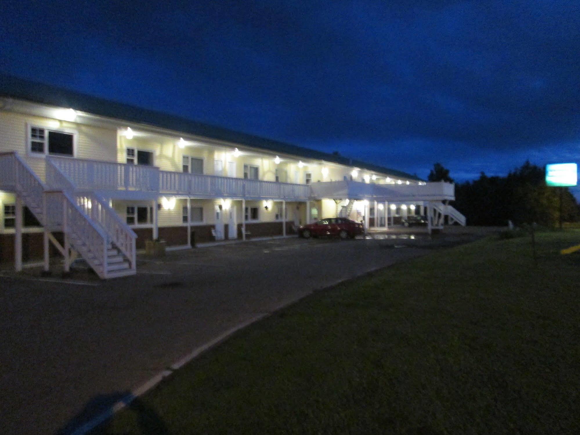 Scenic Motel Moncton Luaran gambar